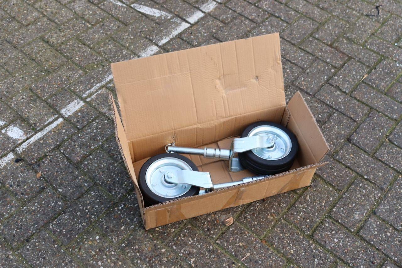 Nose wheels New
