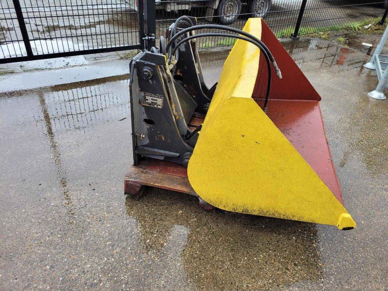 Shovel SMC AE 1350kg