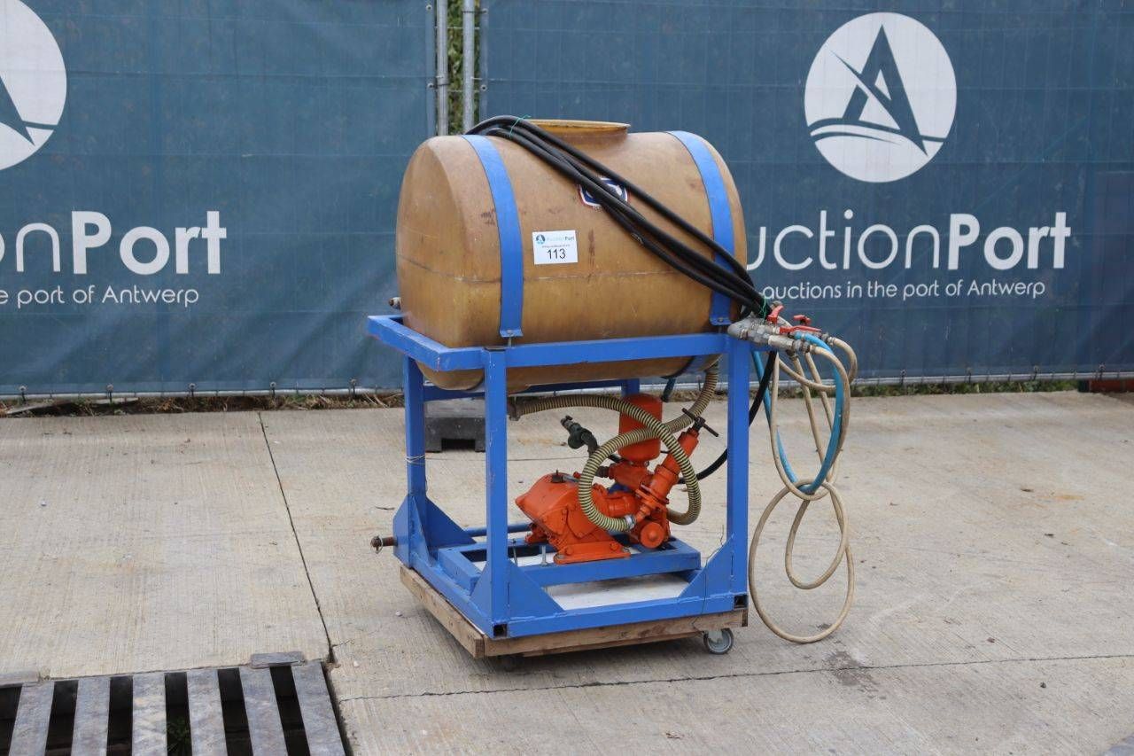 Field sprayer Gebr Douven (Marge)