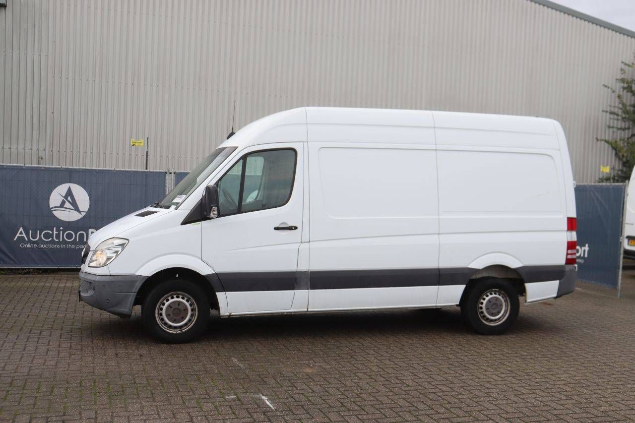 Mercedes-Benz SPRINTER Diesel Van