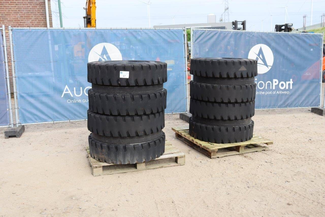 Lot of tires Trelleborg 12.00-20 4 pieces