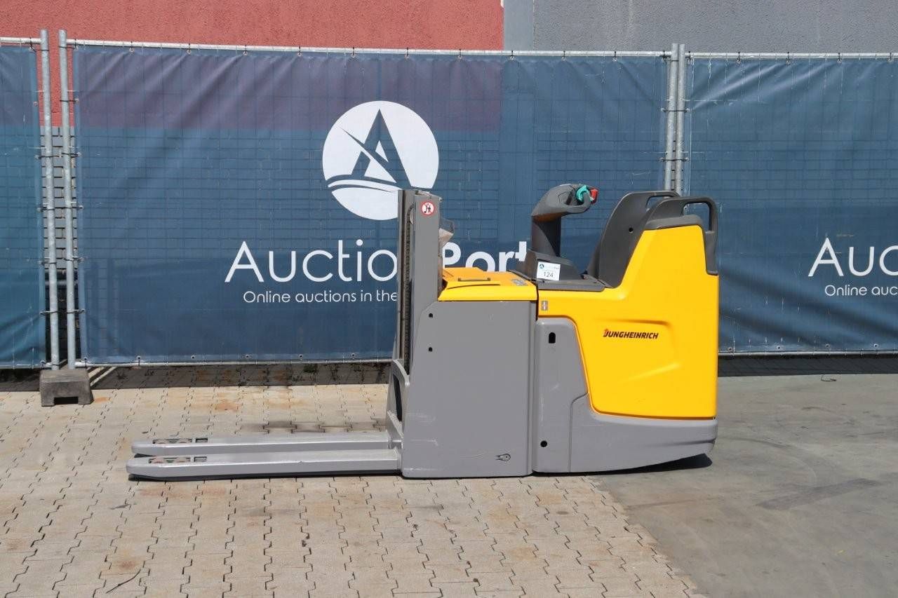 Stacker Jungheinrich ERD 220 Electric 2000kg 1.66m 2018