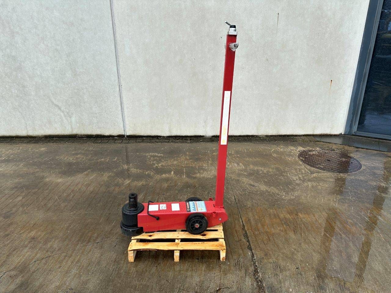 Hydraulic Garage Jack New