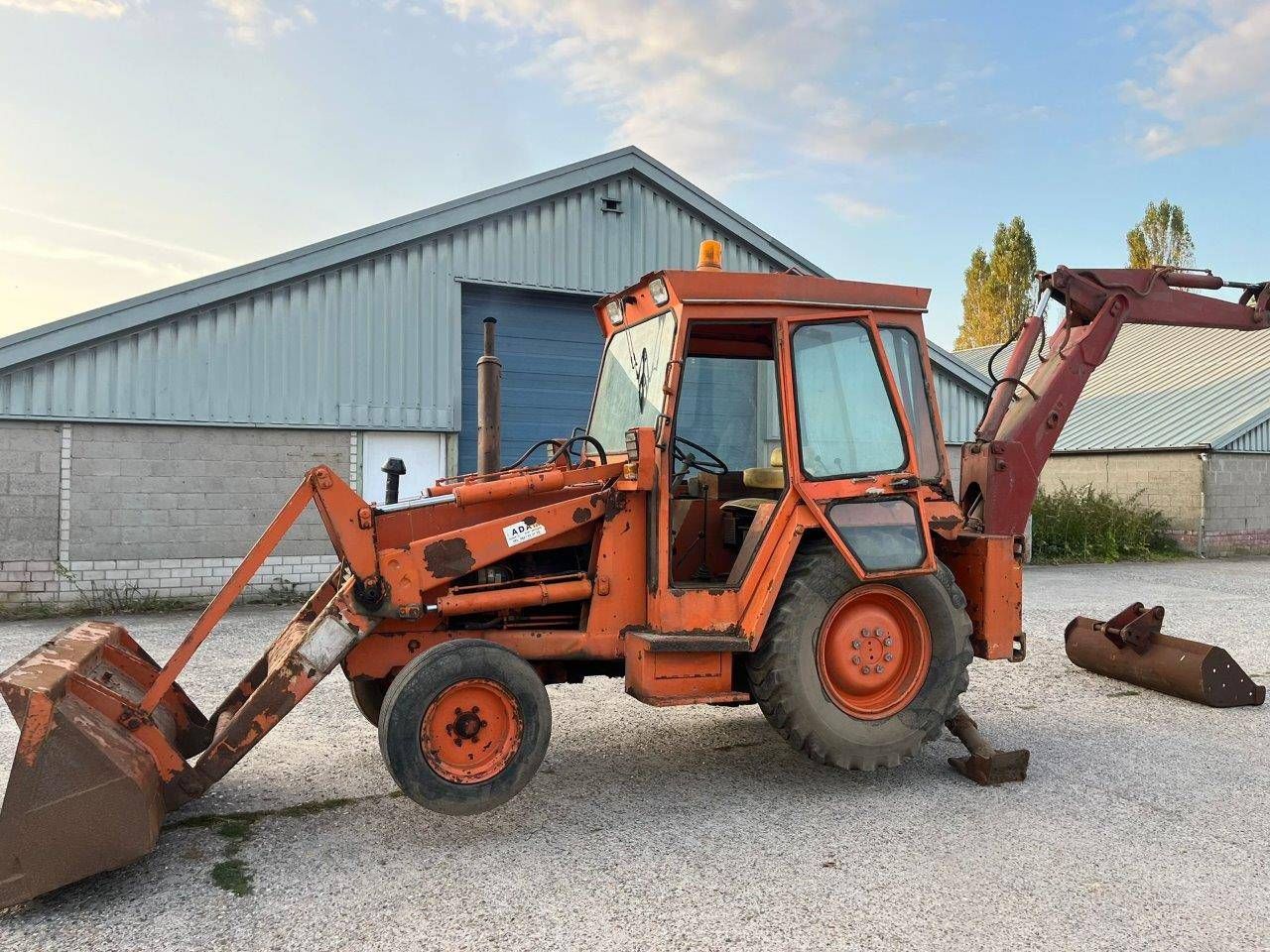 Backhoe loader Ford Diesel (Margin)