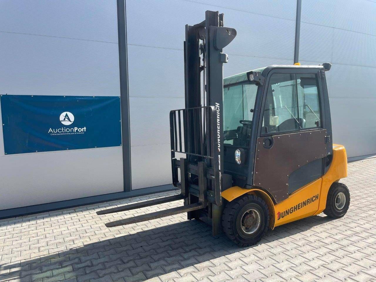 Forklift Jungheinrich DFG425 Diesel 2500kg
