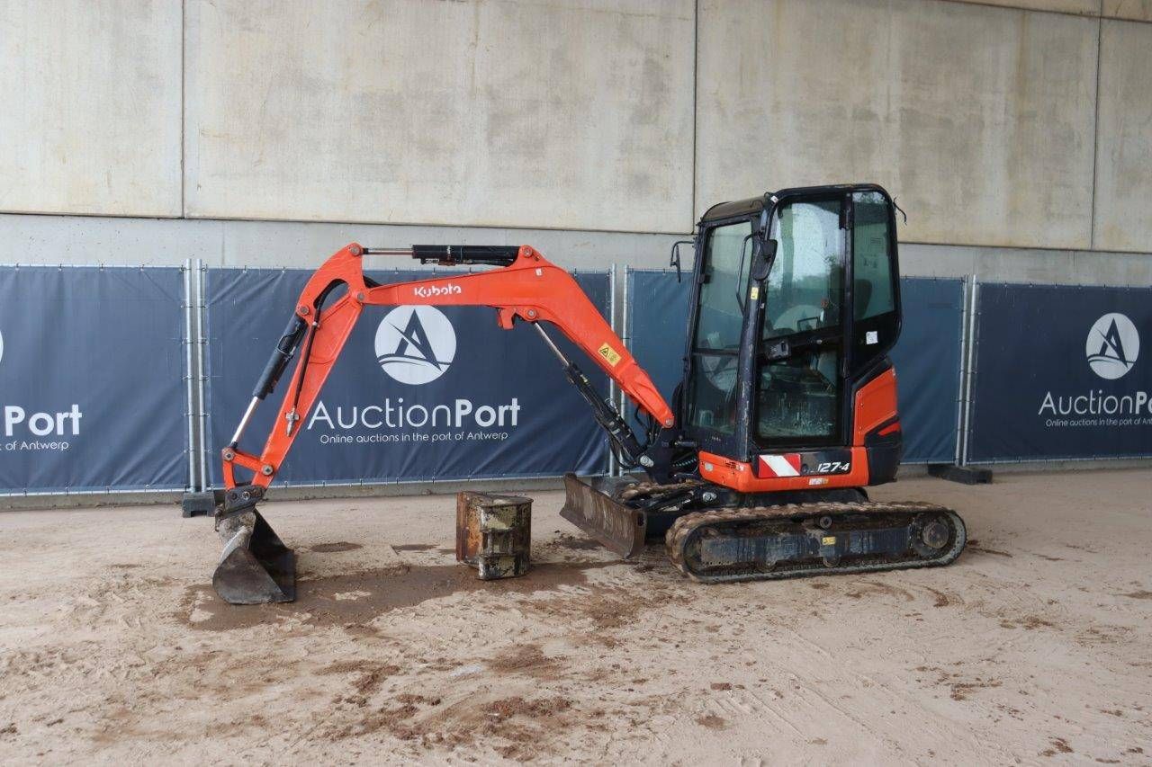 Mini digger Kubota U27-4 Diesel 2014