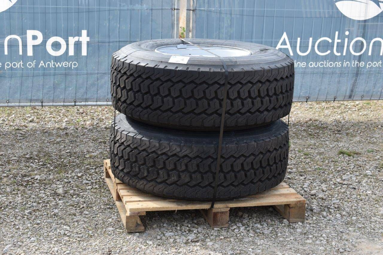 Tires Michelin 425/65 R22.5 2 Pieces New