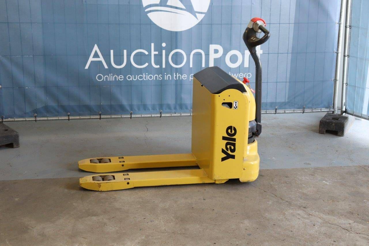 Pallet truck Yale MP16 Electric 1600kg 2015