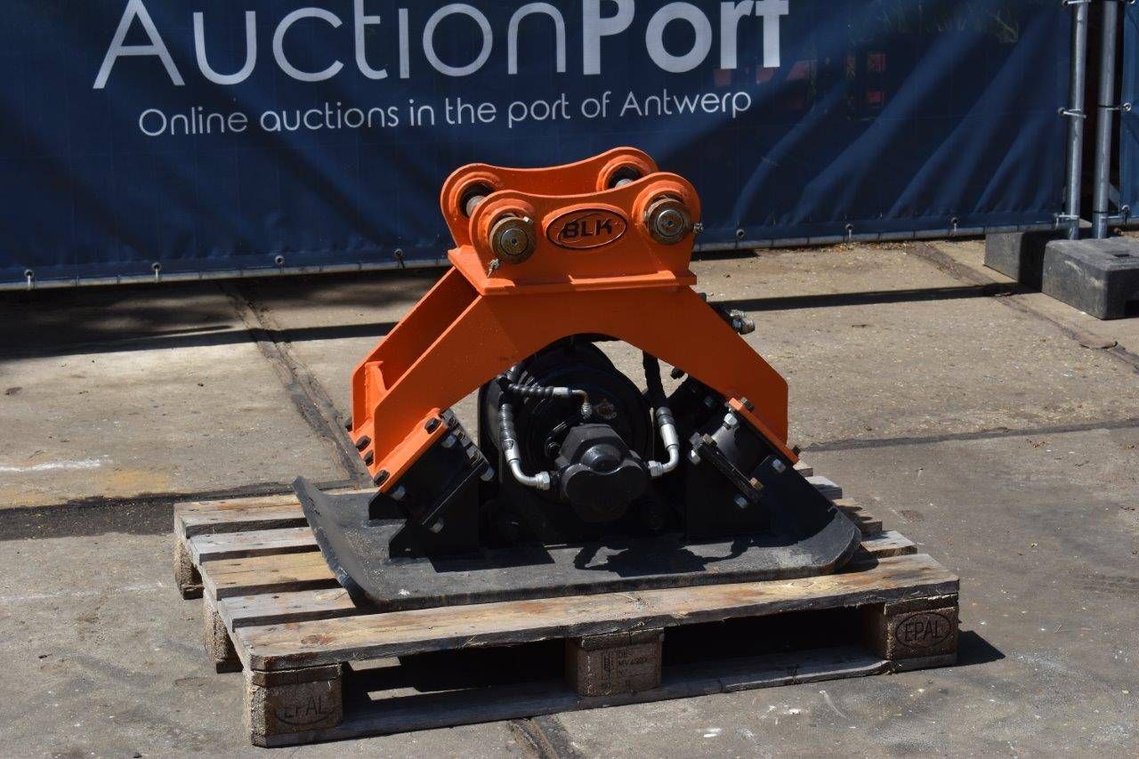 Vibratory block BLK New