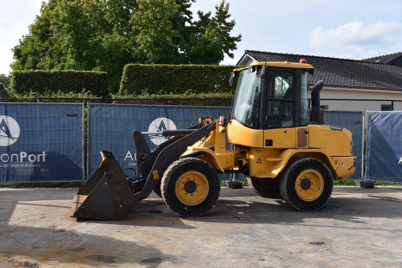 Wheel loader Volvo L30G Diesel