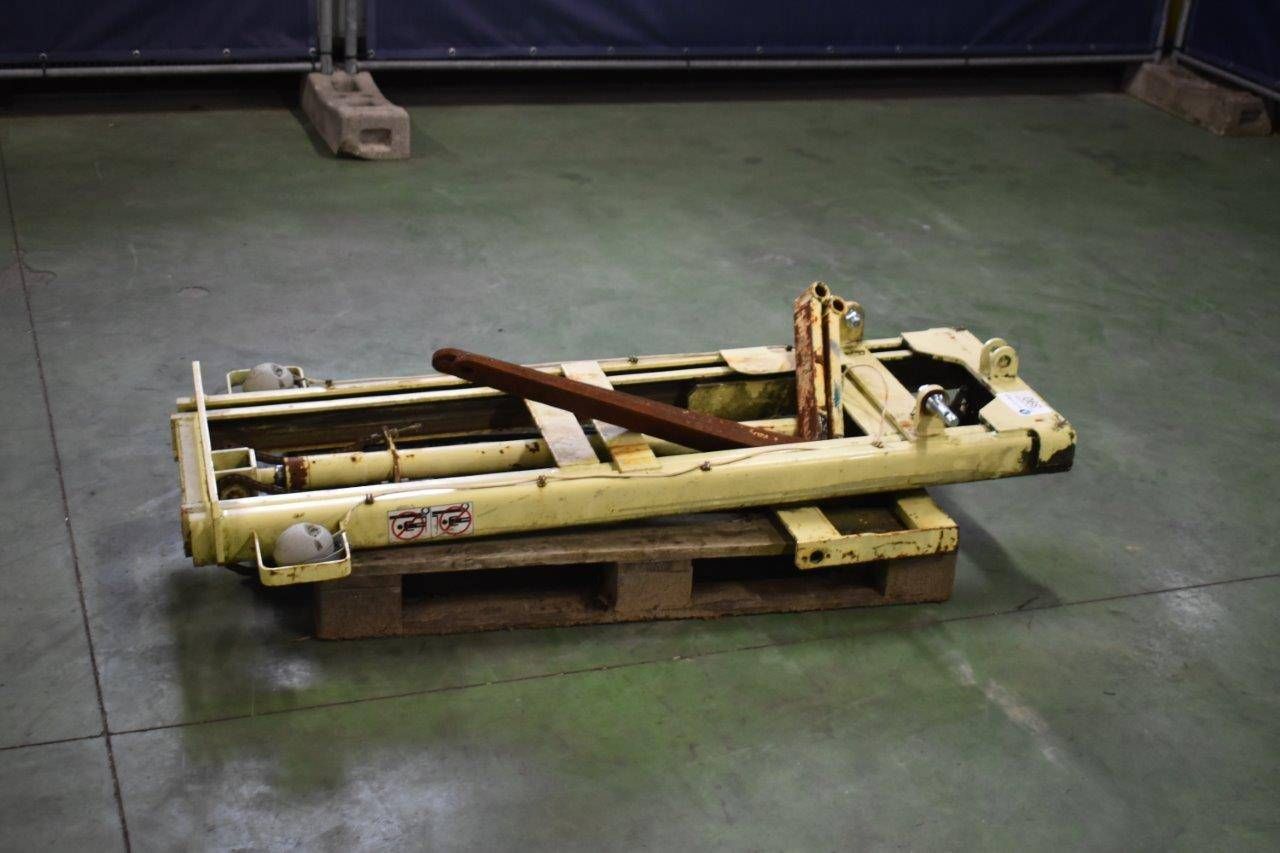 Lift mast (Margin)