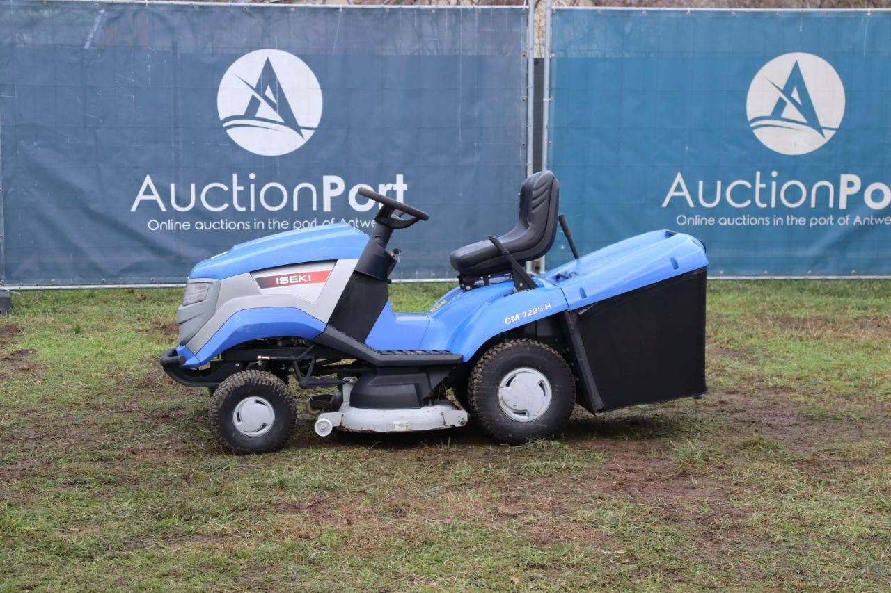 Iseki CM 7226 H Petrol Ride-on Mower