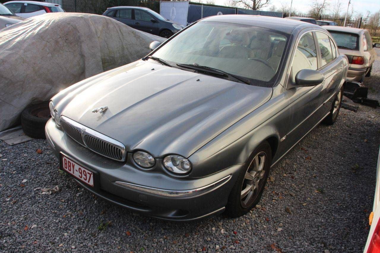 Passenger car Jaguar X-Type 2.0 Diesel 2005 (Margin)