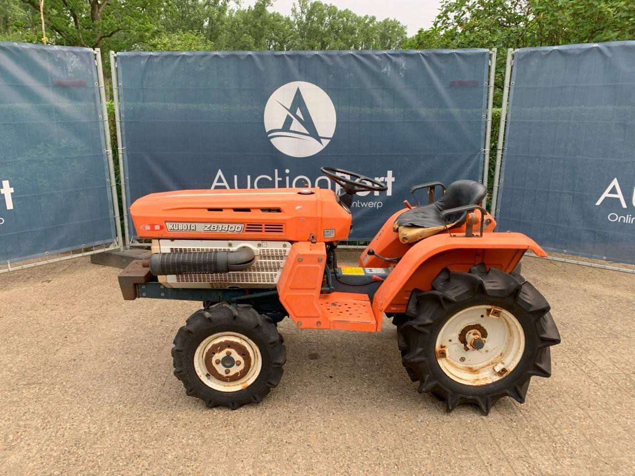 Mini tractor Kubota B1400D Diesel 14hp