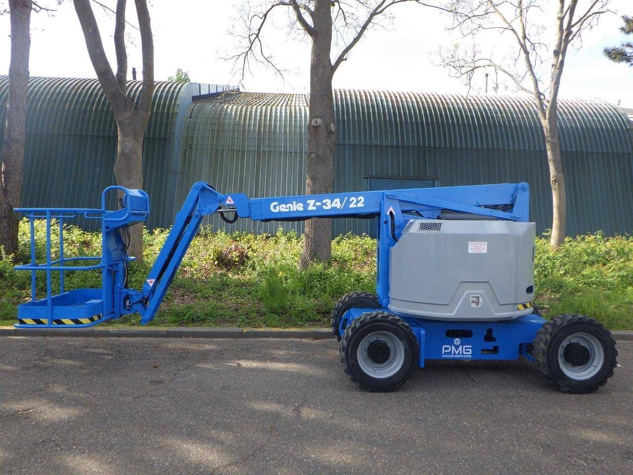 Kniktelescoophoogwerker Genie Z34/22JRT Diesel 11.62m 2011