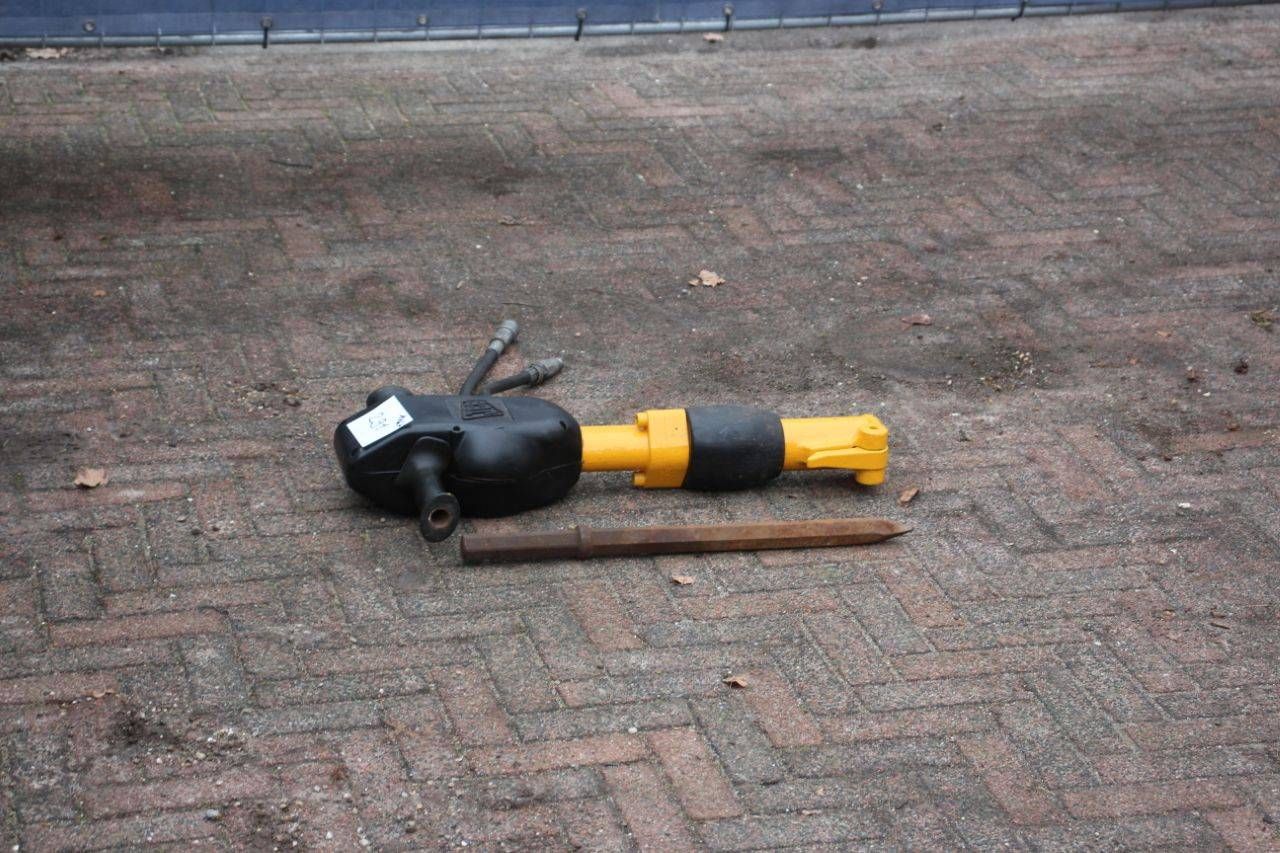 JCB hydraulic breaker