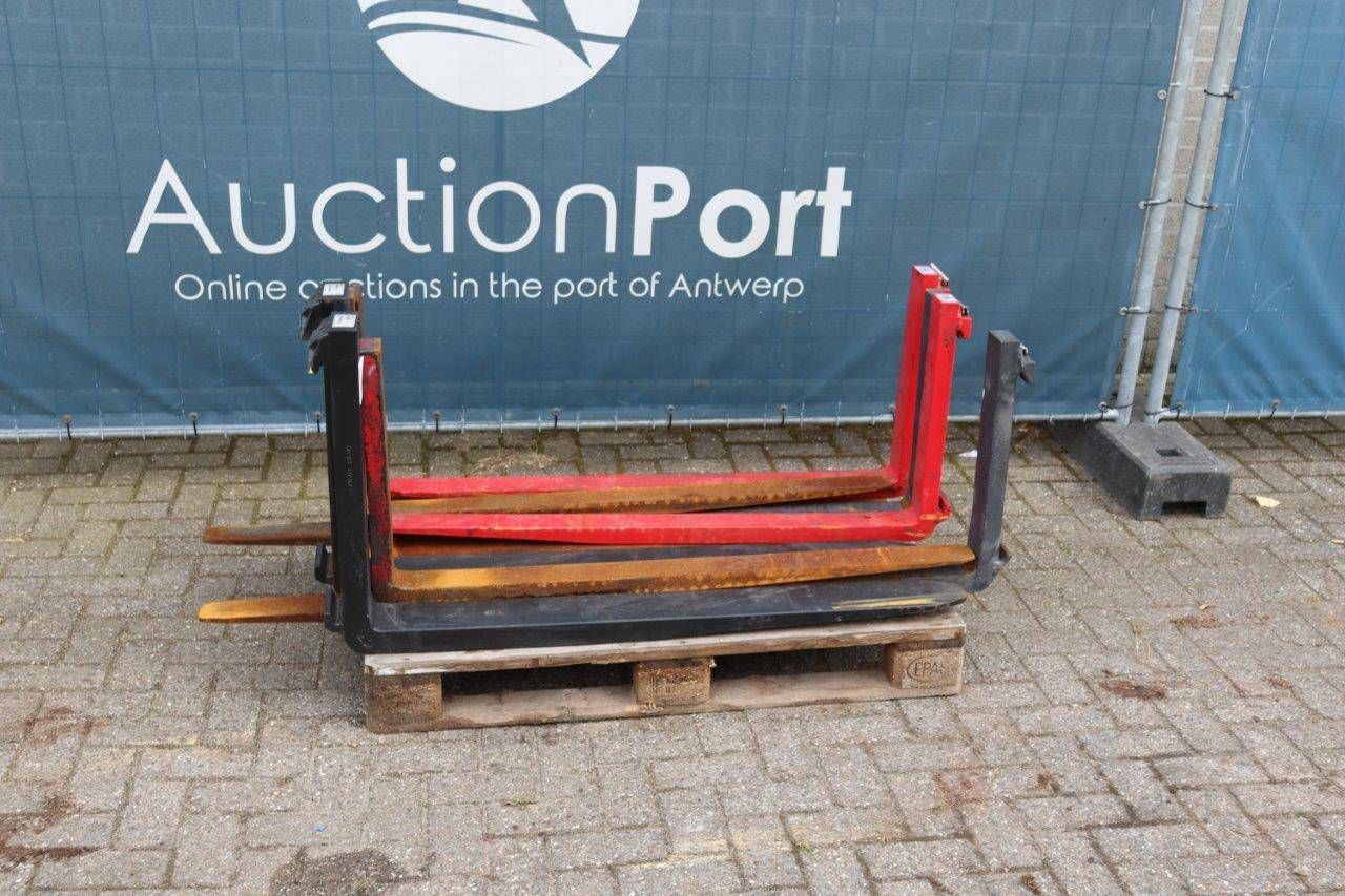 Party Pallet Forks