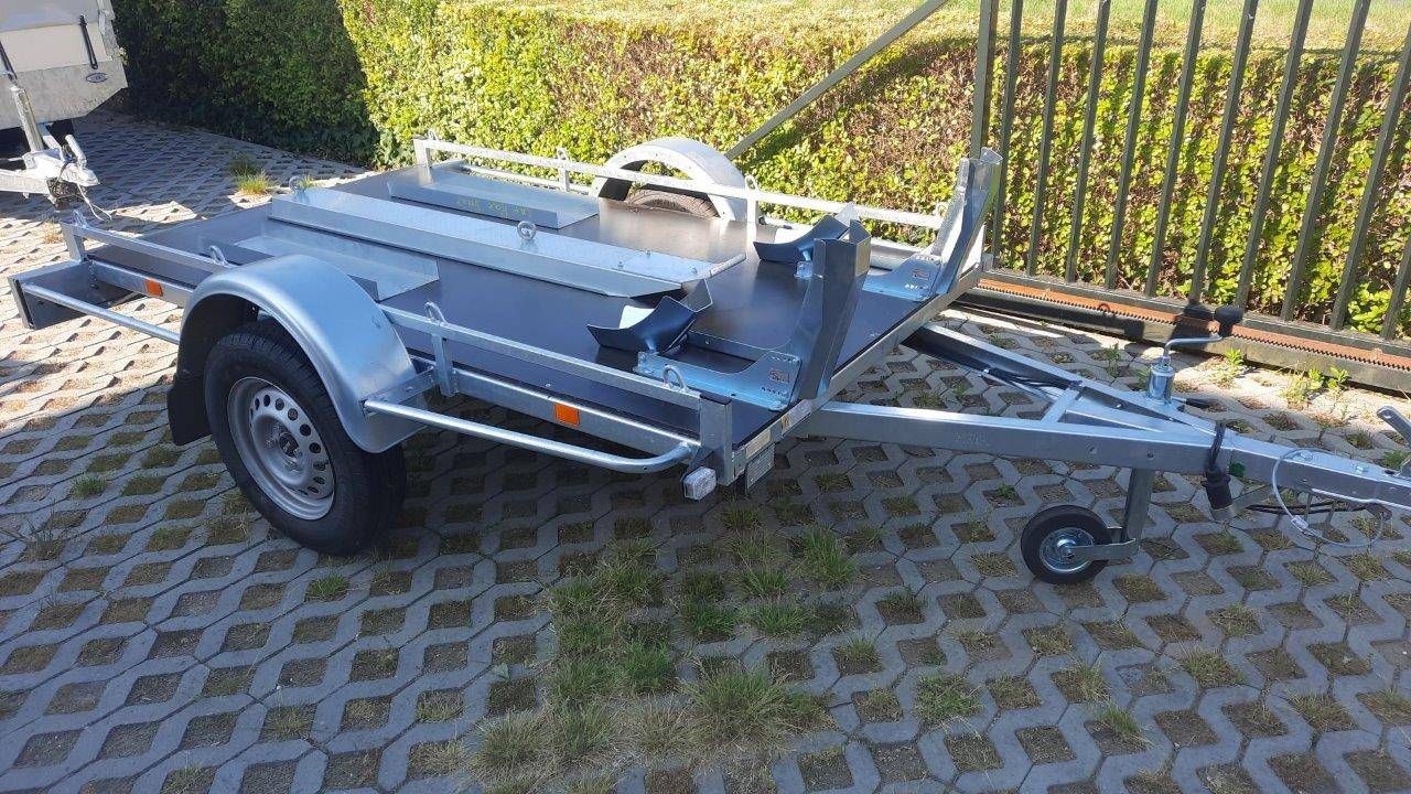 Motor Trailer 