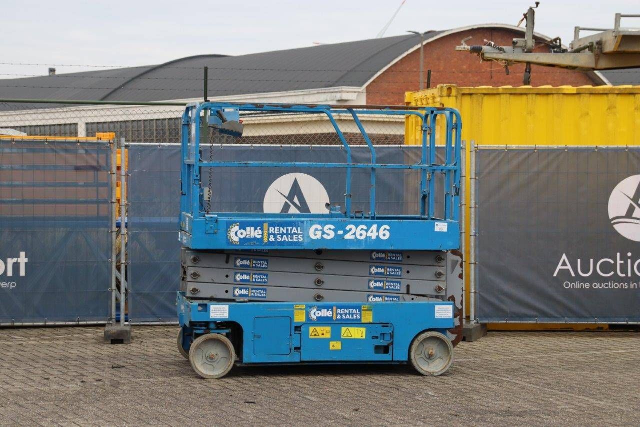 Scissor Lift Genie GS-2646 Electric 9.96m 2015