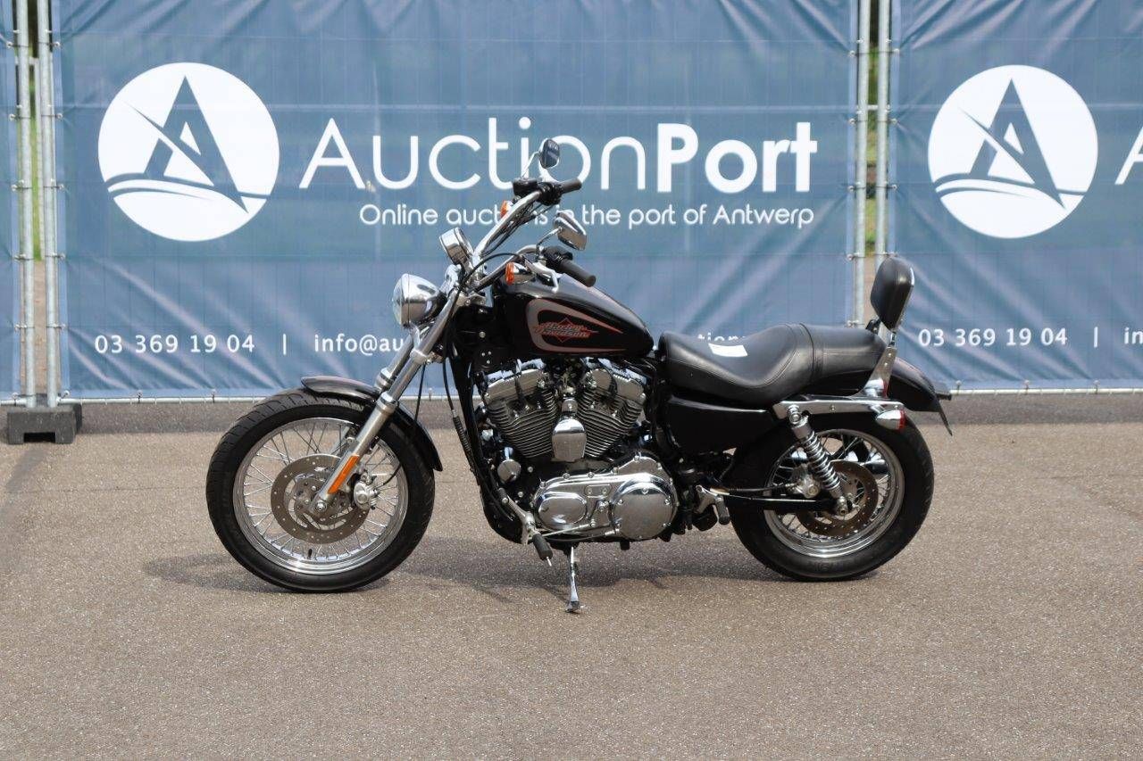 Motorcycle Harley-Davidson Sportster XL1200 72 Petrol 2012