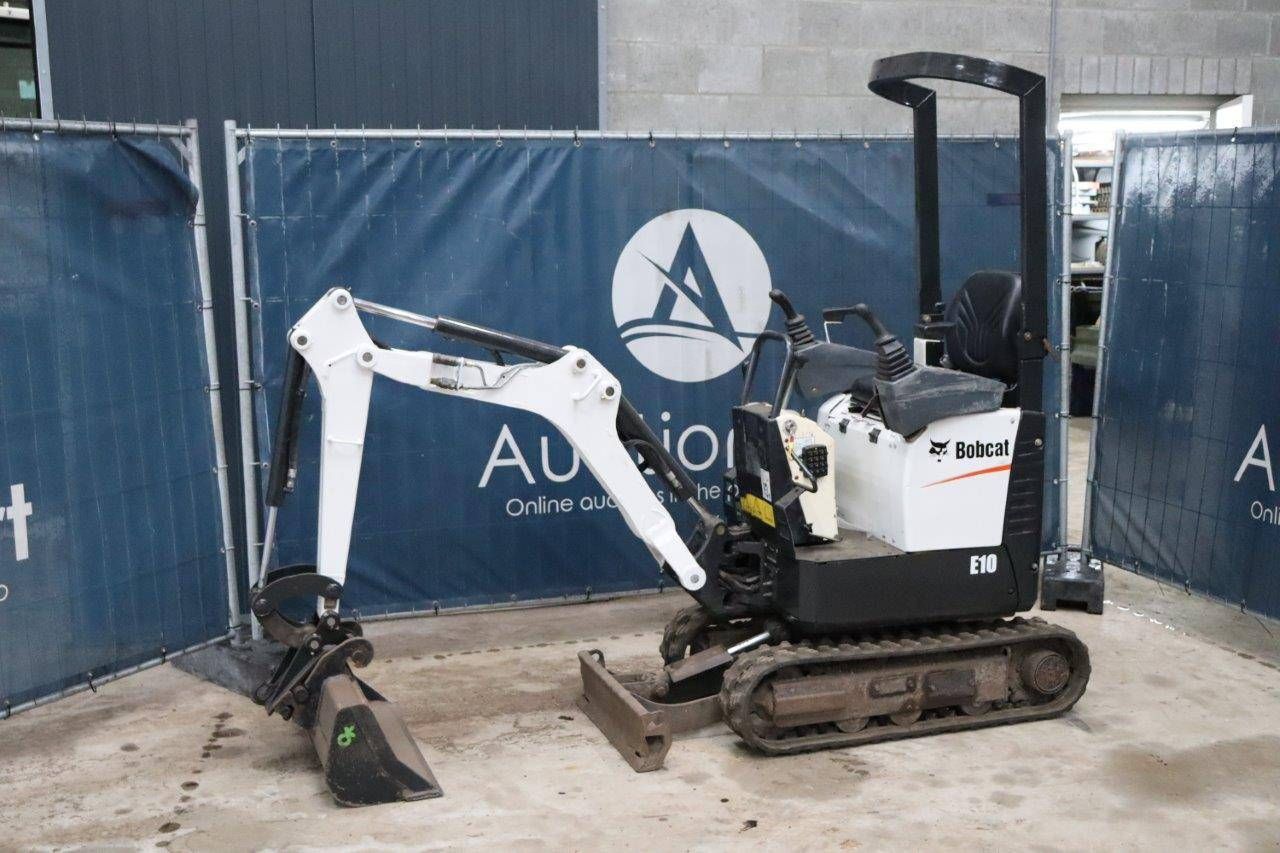 Mini digger Bobcat E10 Diesel