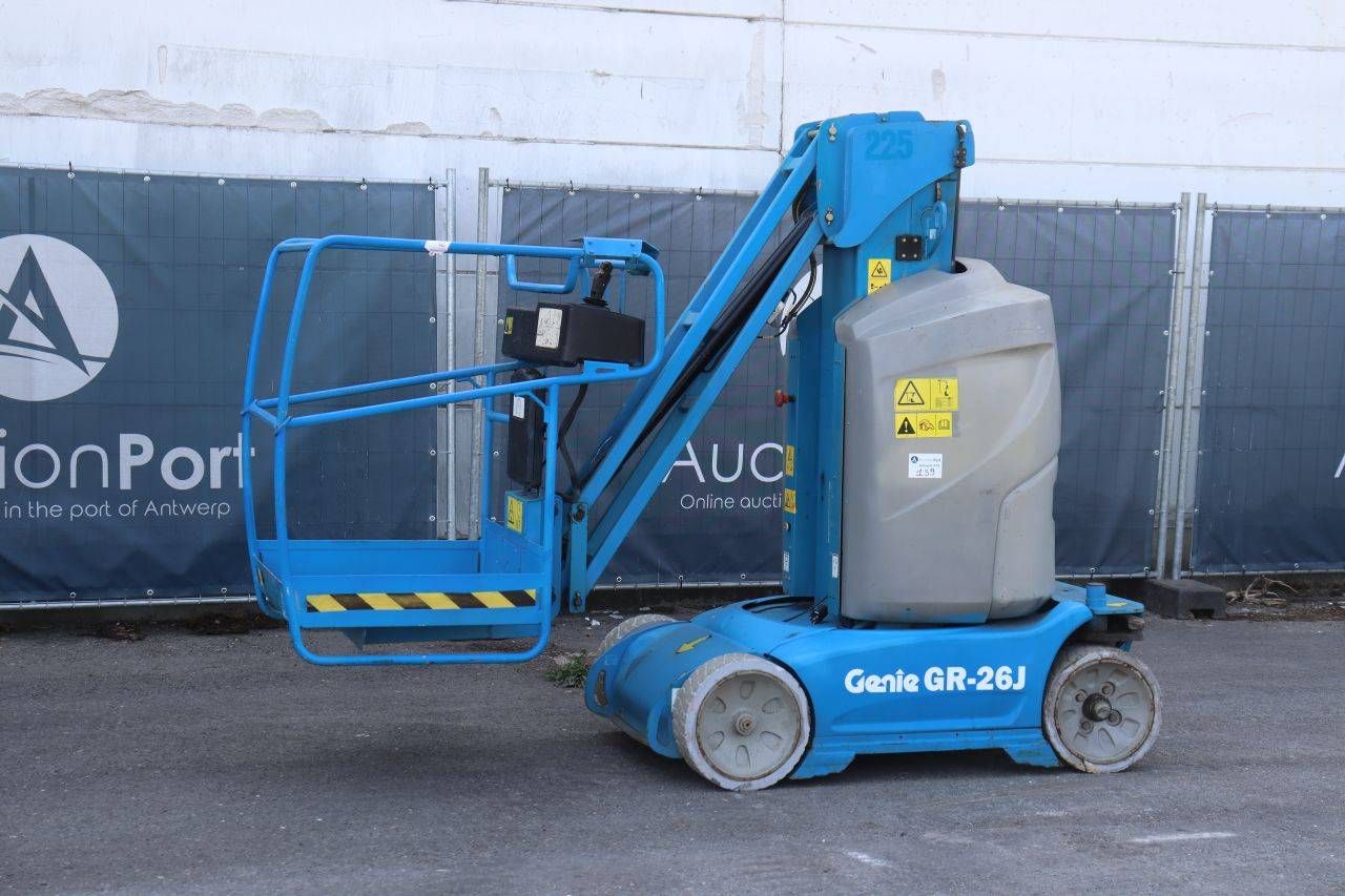 Masthoogwerker Genie GR26J Elektrisch 9.9m 2014