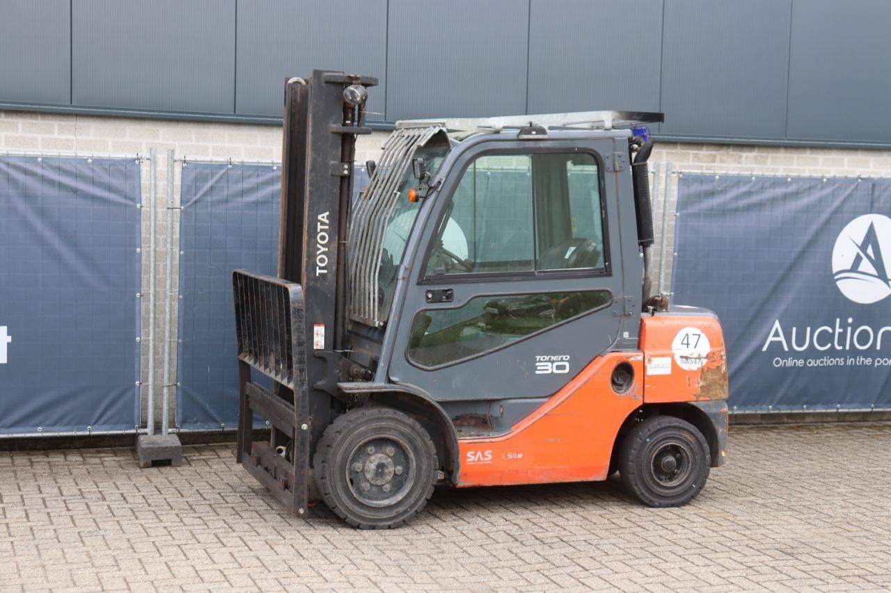 Forklift Toyota T02-8FDF30 Diesel 3000kg 3.7m 2020