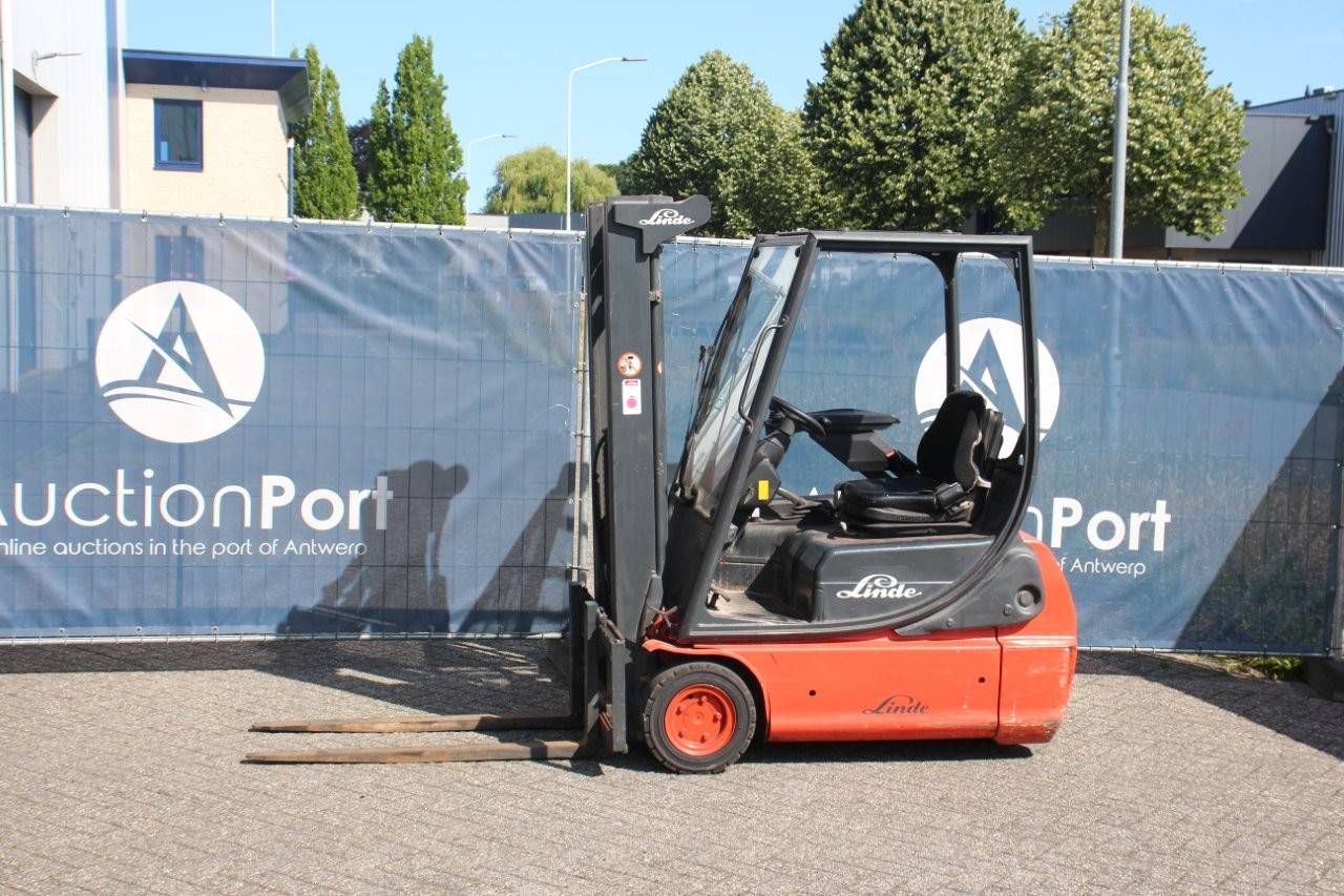 Forklift Linde E16C-02 Electric 1600kg 4.2m 2000