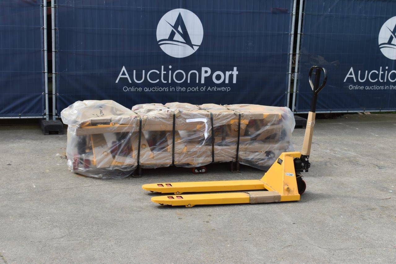 Batch of pallet trucks 2500kg Yellow New