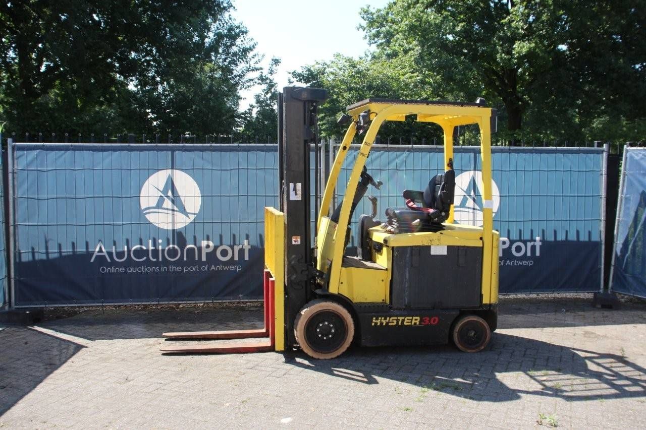 Forklift Hyster E3.0XN MWB Electric 2700kg 5.21m 2018