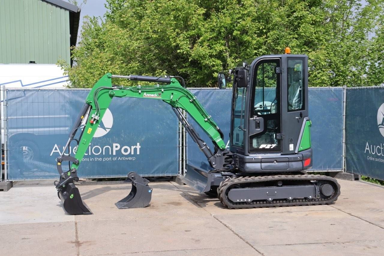 Mini excavator Aameck F27 CDM 6052 Diesel 2024 New