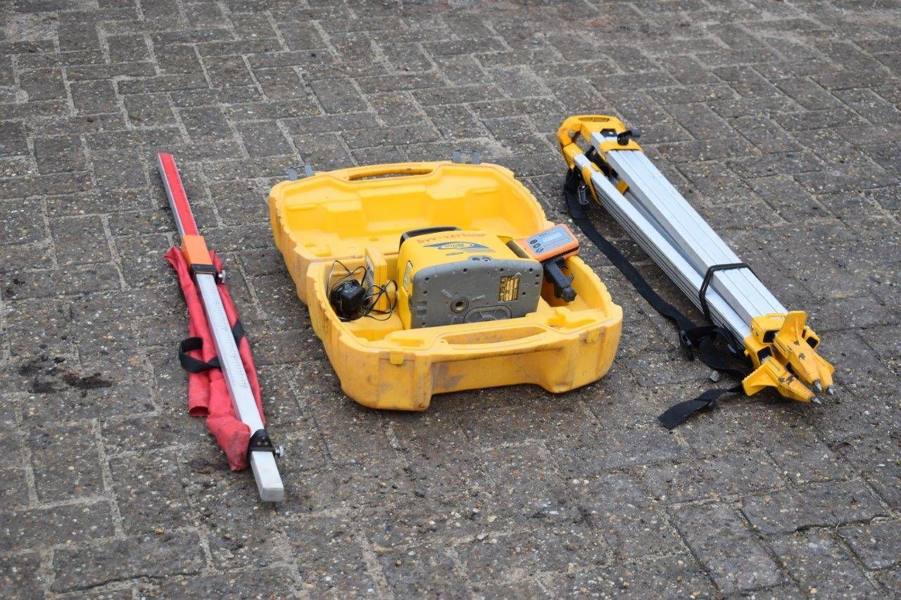 Construction laser Spectra GL422