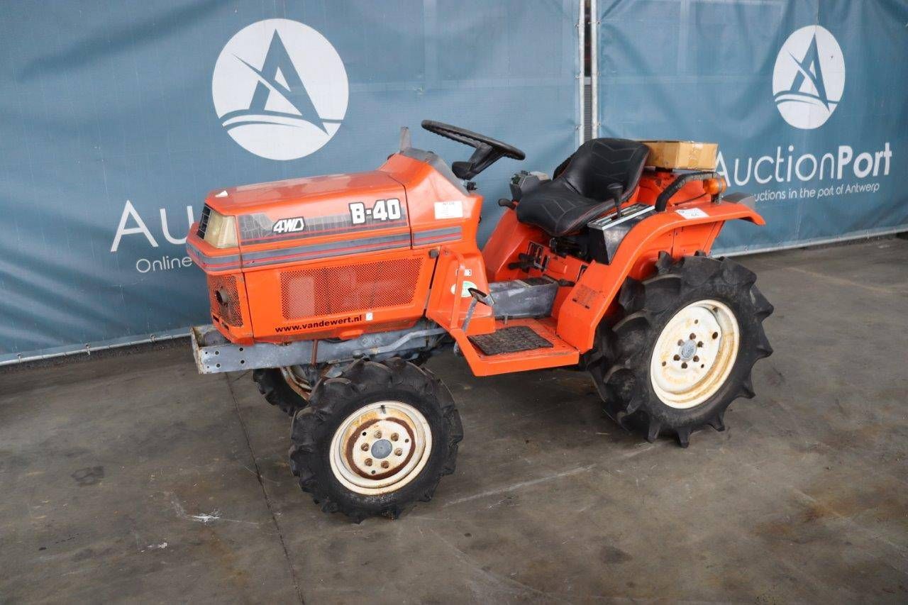 Mini tractor Kubota B1402DT Diesel 17hp with lifting kit