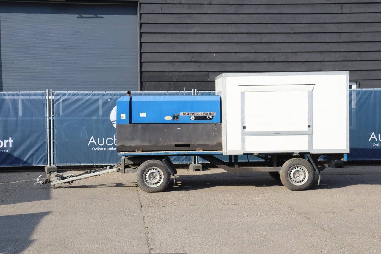 Blasting set with Compressor Ingersoll Rand RT160F771 Diesel 2007 (Margin)