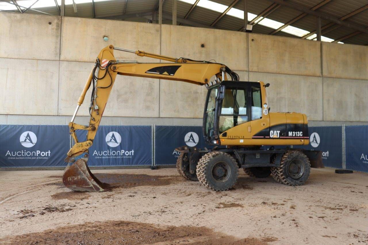Wheel excavator Caterpillar M313C Diesel 117hp 2006