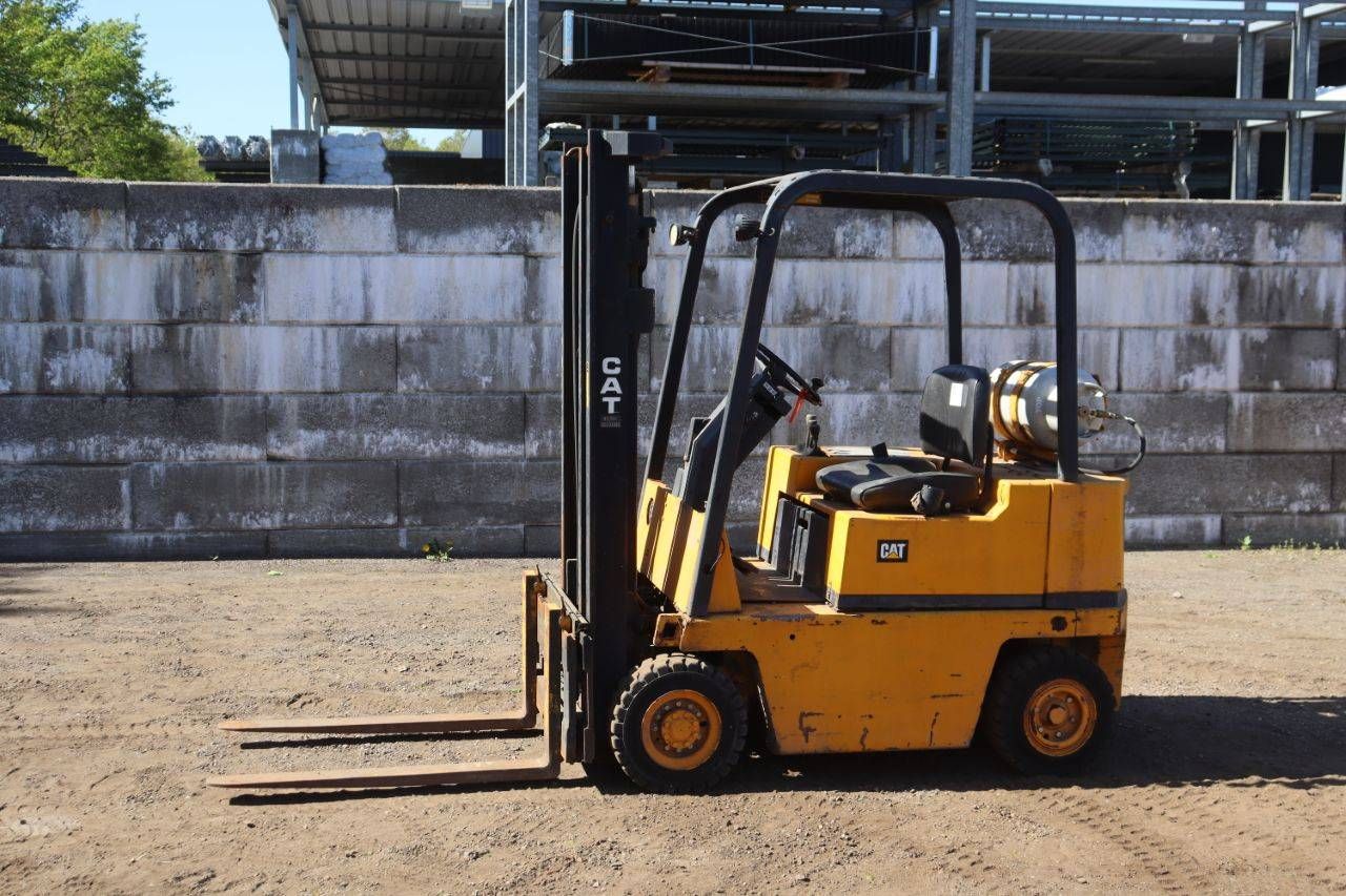 Caterpillar V35D LPG Forklift 1750kg