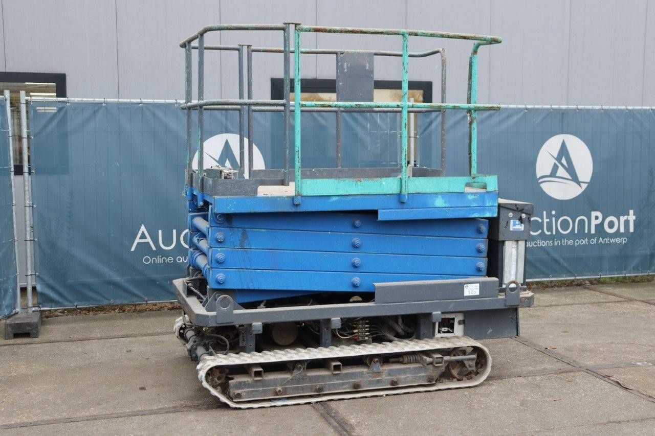 Scissor lift electric