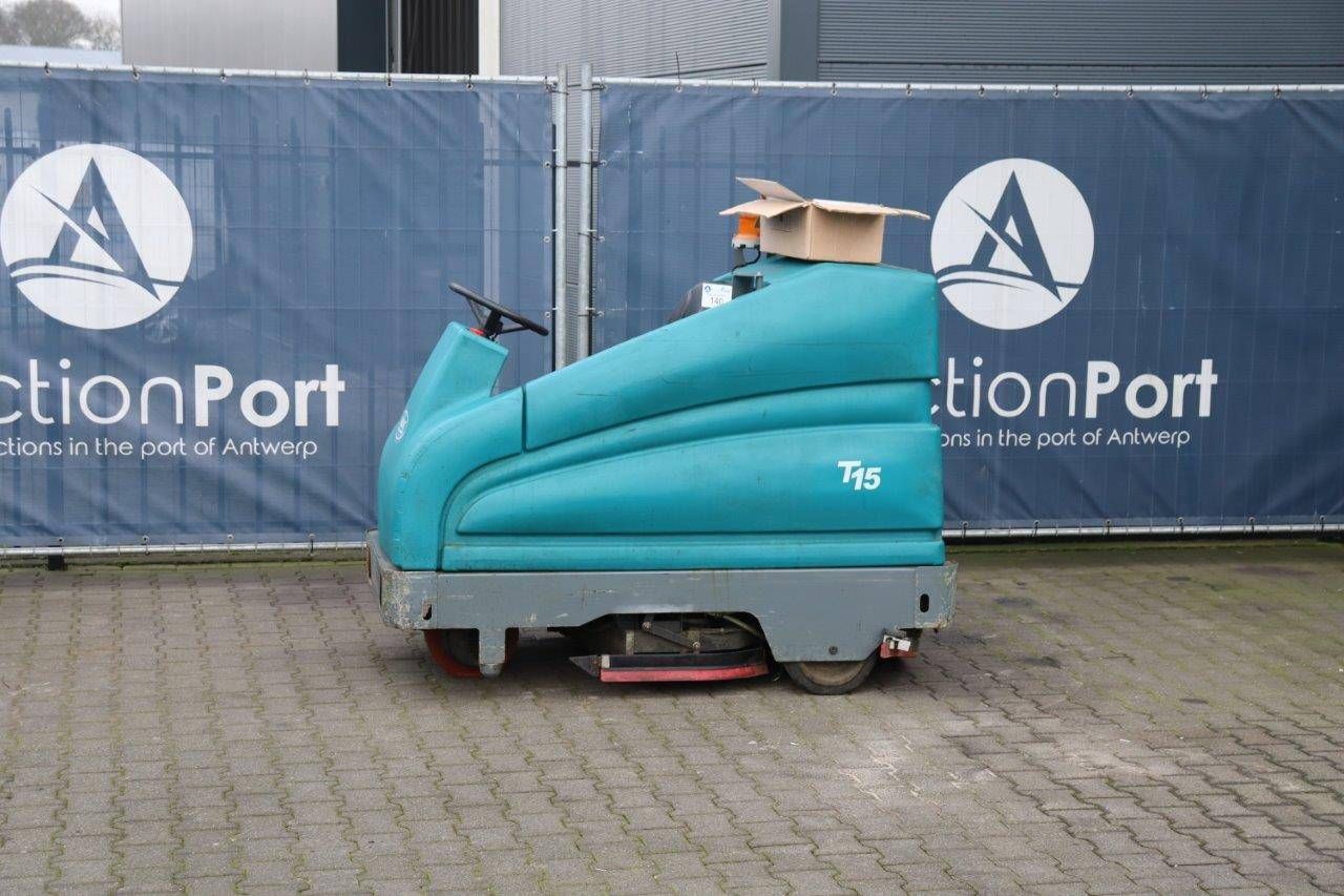 Scrubber Tennant T15 2010