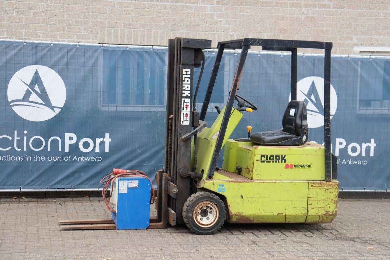 Clark TM15 Electric Forklift 1500kg 4.32m