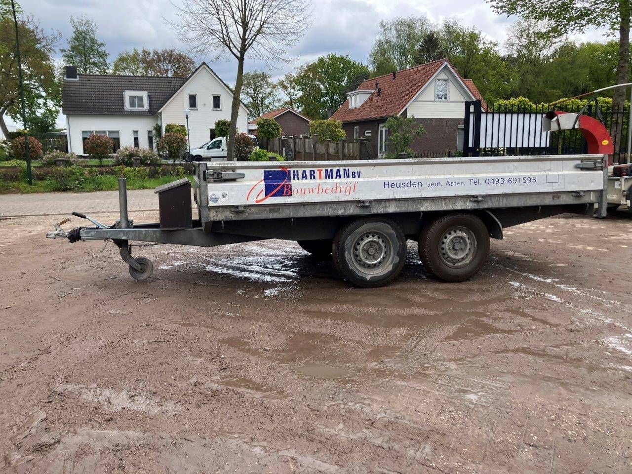 Flat Trailer Hapert AL 2000kg 330x180cm 2005