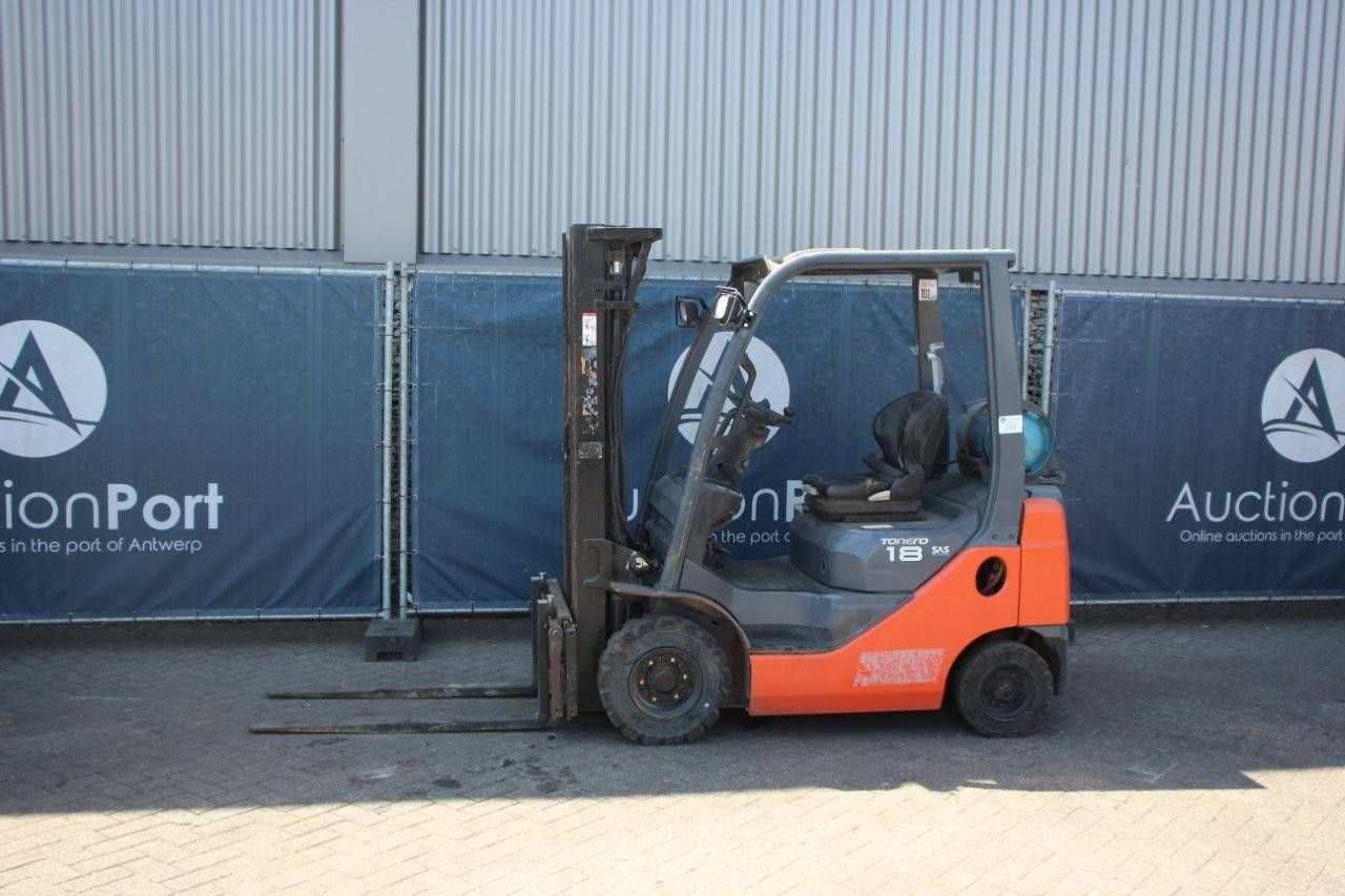 Forklift Toyota 02-8FGF18 LPG 1750kg 4.7m 2008