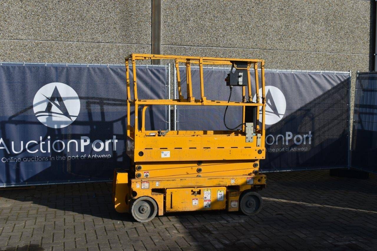 Scissor lift Haulotte Optimim 8 Electric 7.77m 2012