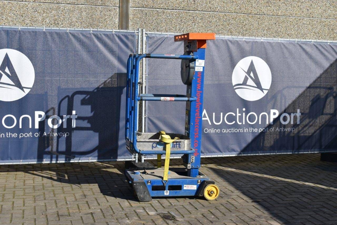 Peco Lift Power Towers Manual 3.5m