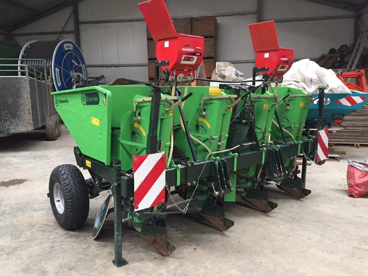 Potato planting machine Miedema Hassia SL 4 RH (Margin)