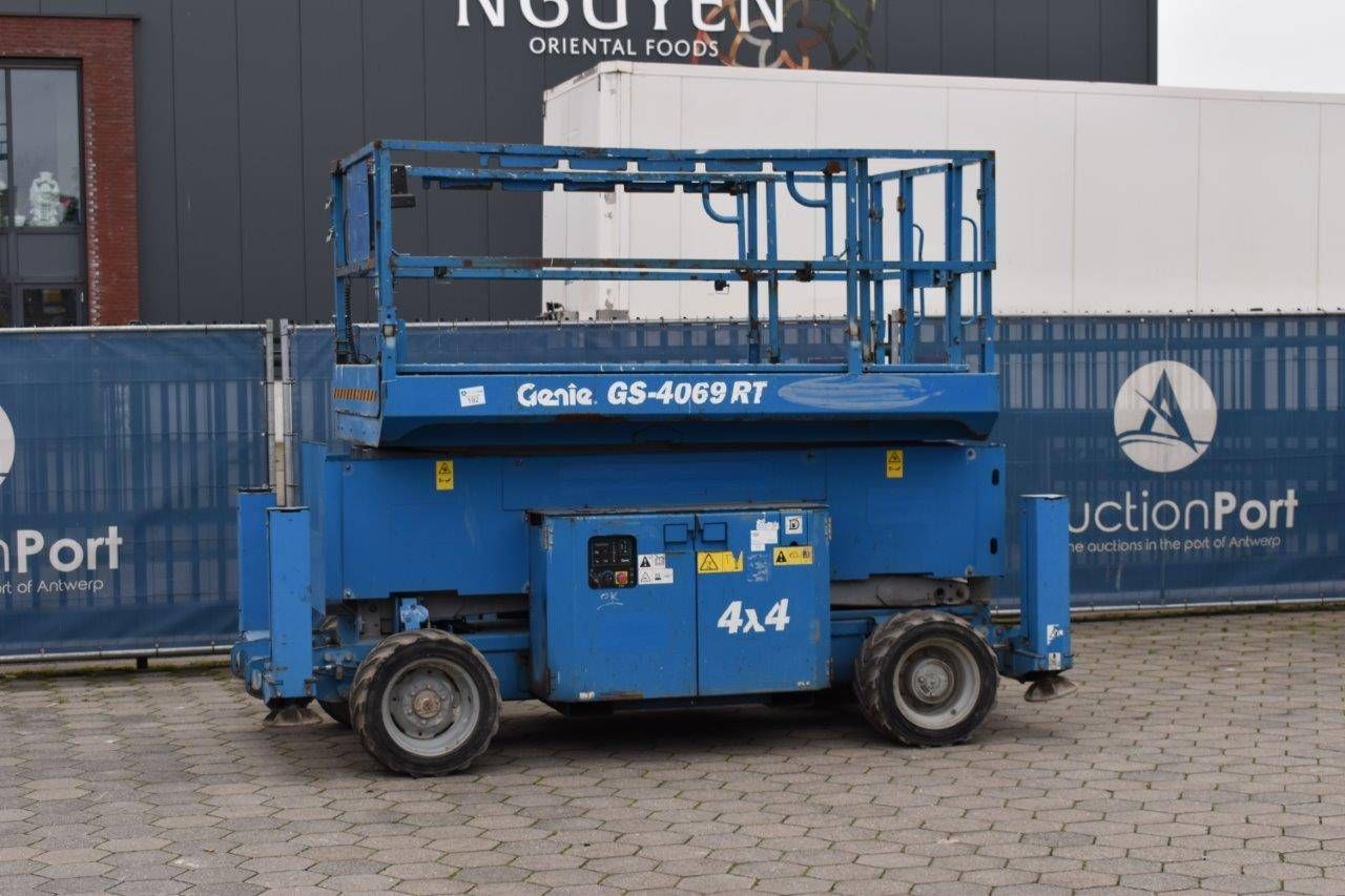 Scissor lift Genie GS4069 Diesel 14.30m