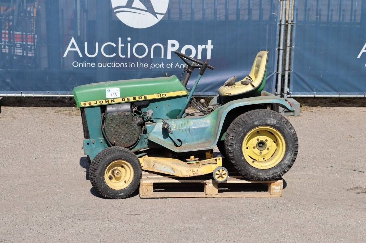 John Deere 110 Petrol Riding Mower