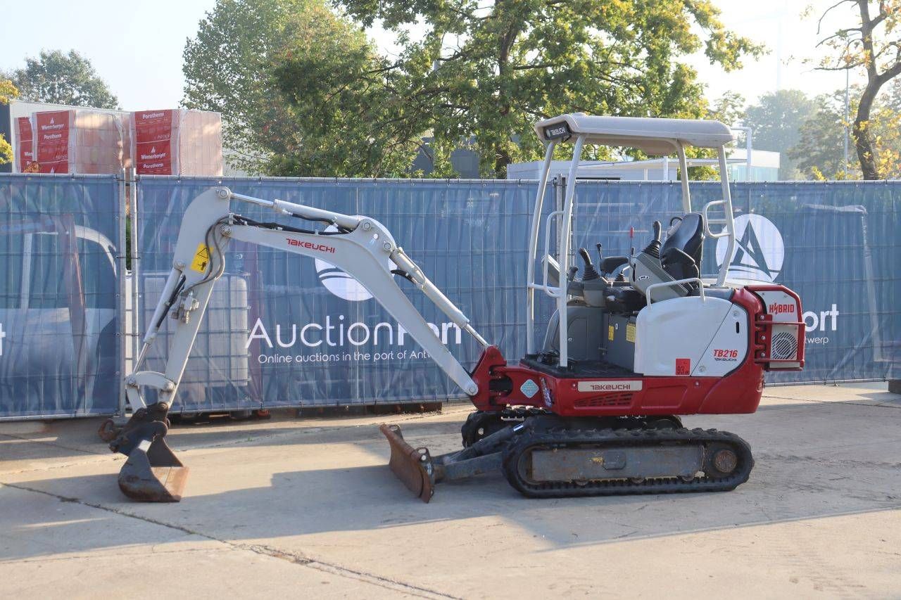Minigraver Takeuchi TB216 Hybrid Hybride 2021