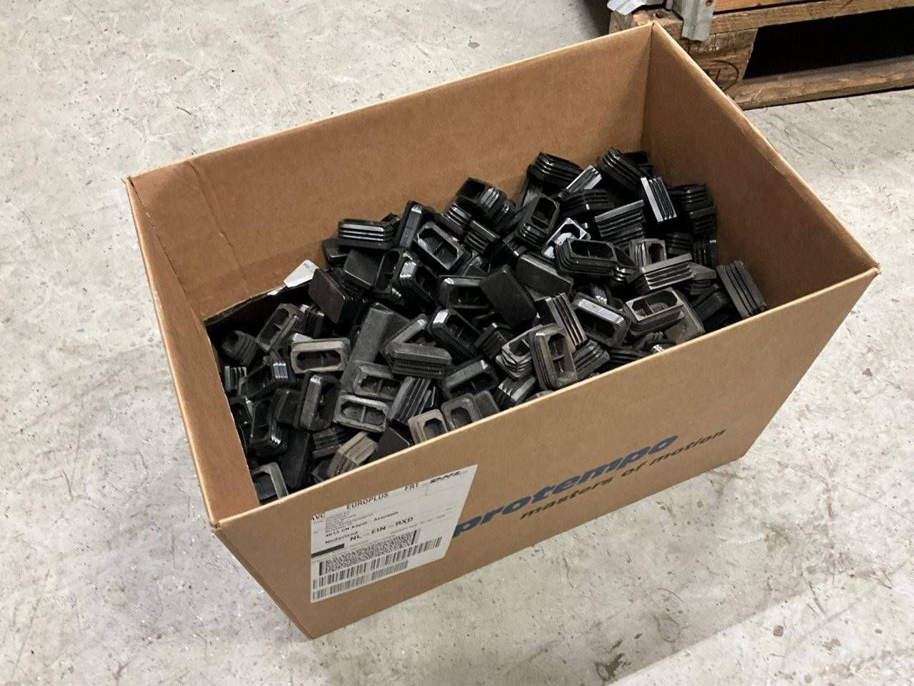 Party Caps 45x25