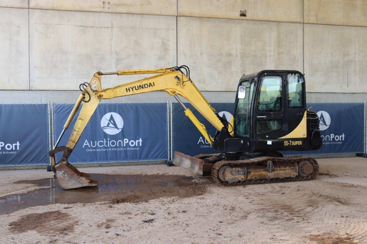 Crawler excavator Hyundai R55-7 Diesel 53hp 2017