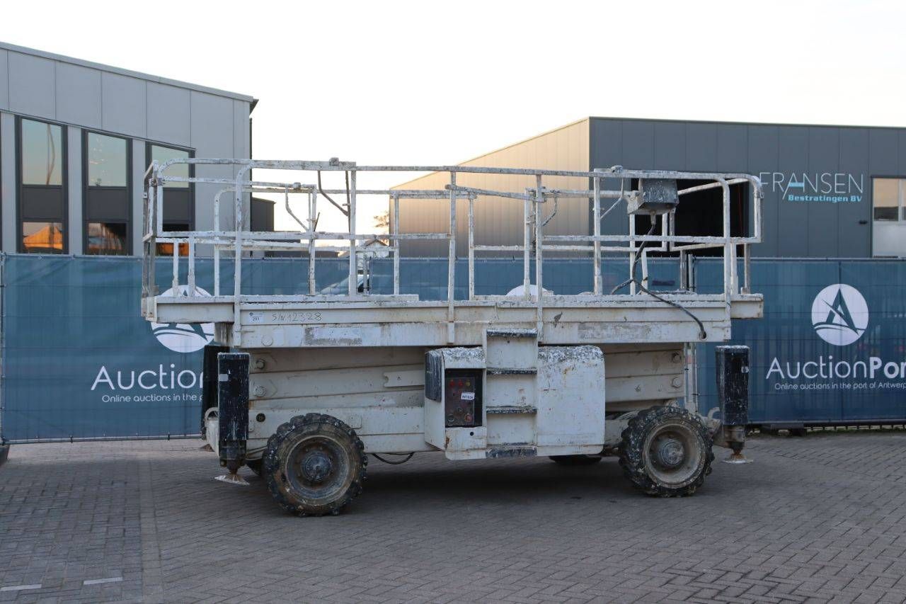 Scissor lift Haulotte H12SX Diesel 12m
